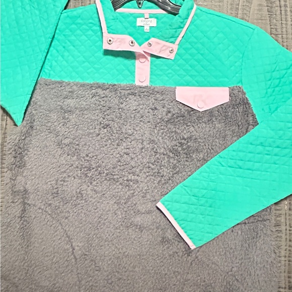 Cabana by Crown & Ivy Green and Pink Quilted Pullover Jacket - Picture 1 of 10
